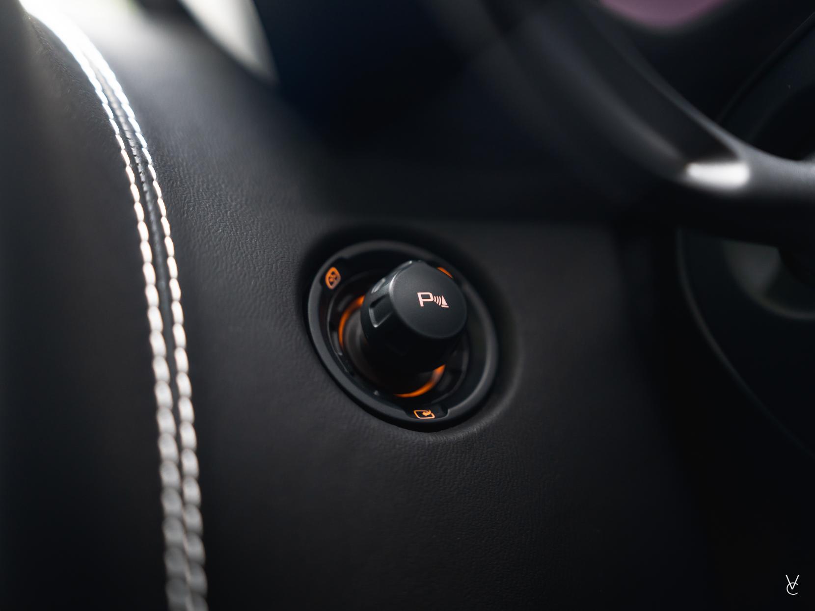 McLaren 570S 3.8T V8 Coupe 2dr Petrol SSG Euro 6 (s/s) (570 ps)