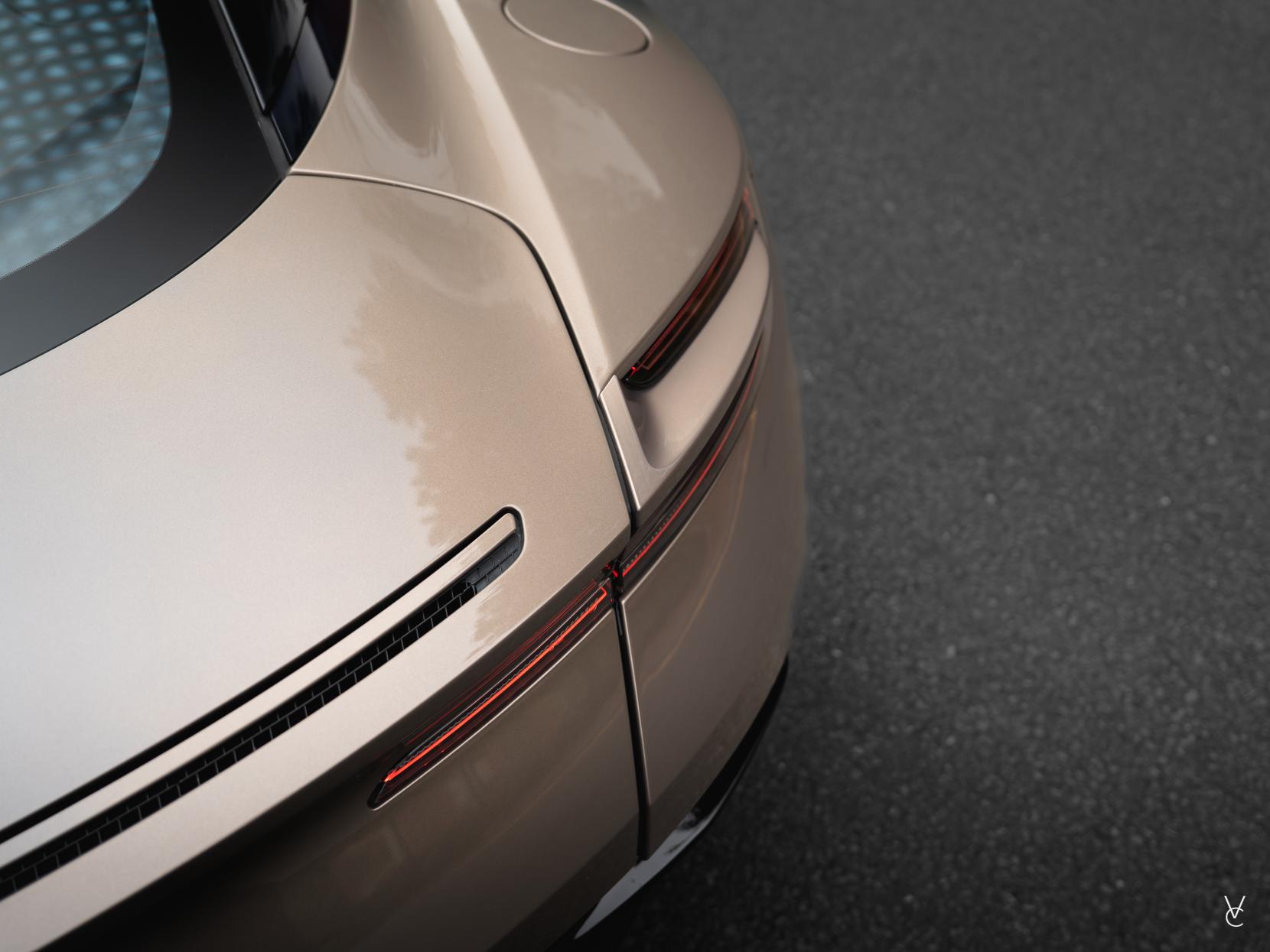 Aston Martin DB11 4.0 V8 Coupe 2dr Petrol Auto Euro 6 (s/s) (510 ps)