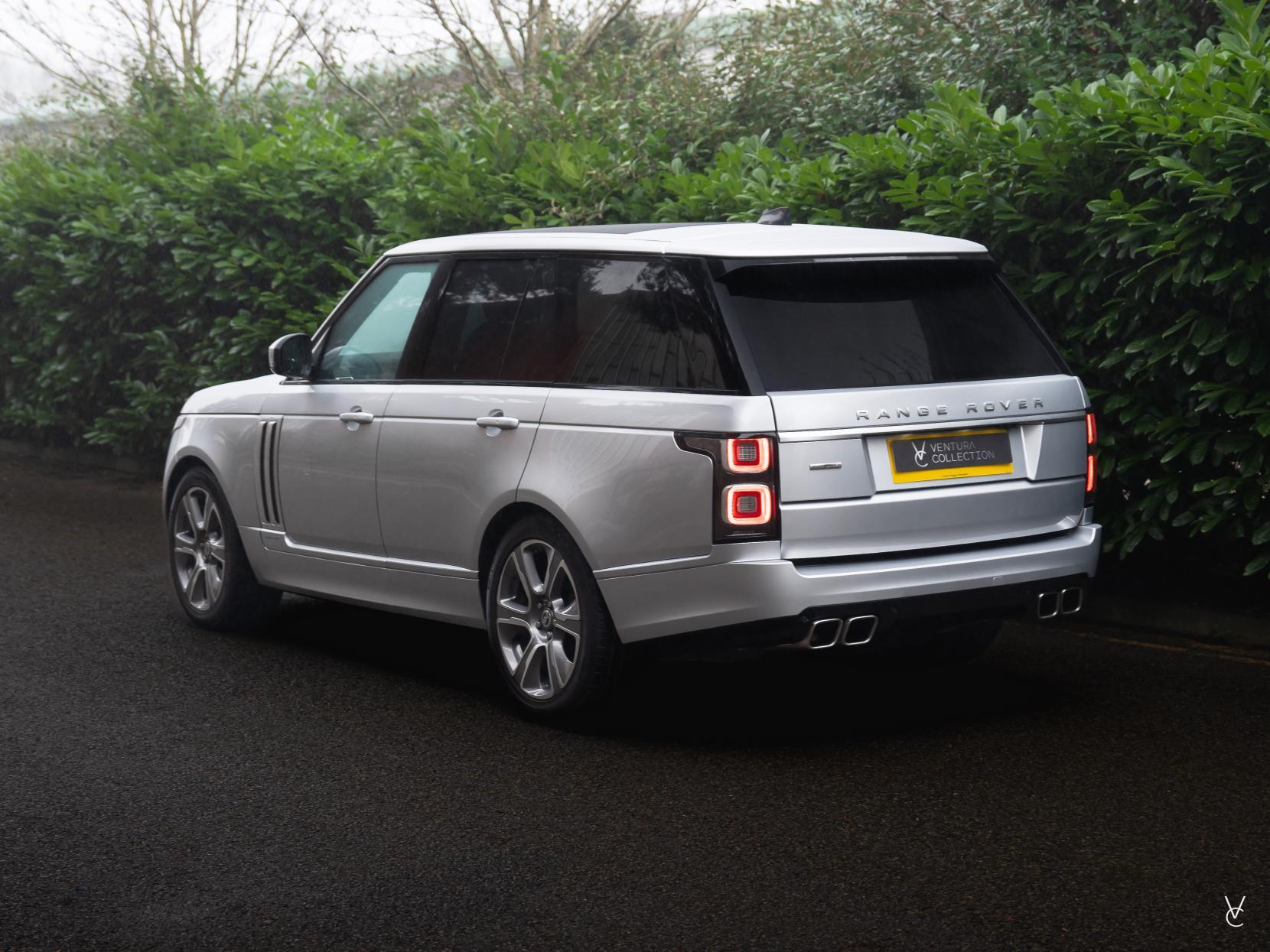 Land Rover Range Rover 3.0 SD V6 Vogue SUV 5dr Diesel Auto 4WD Euro 6 (s/s) (275 ps)