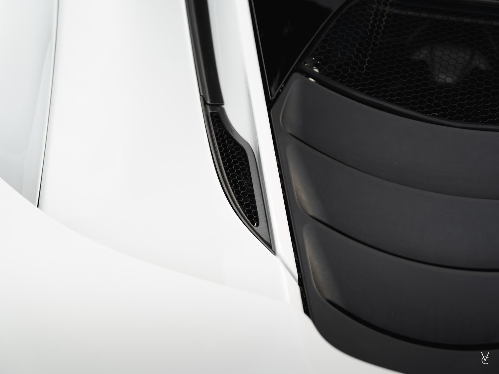 McLaren 720S 4.0T V8 Performance Coupe 2dr Petrol SSG Euro 6 (s/s) (720 ps)