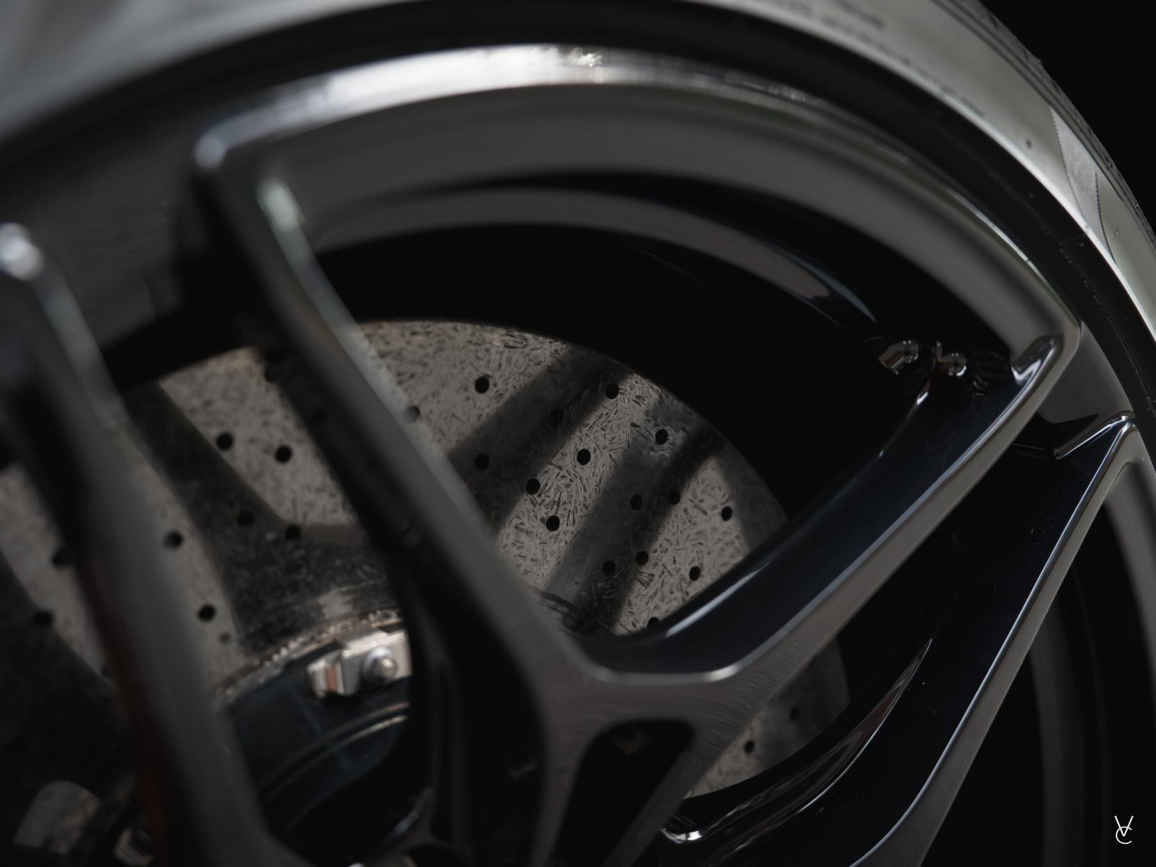 McLaren 720S 4.0T V8 Performance Coupe 2dr Petrol SSG Euro 6 (s/s) (720 ps)