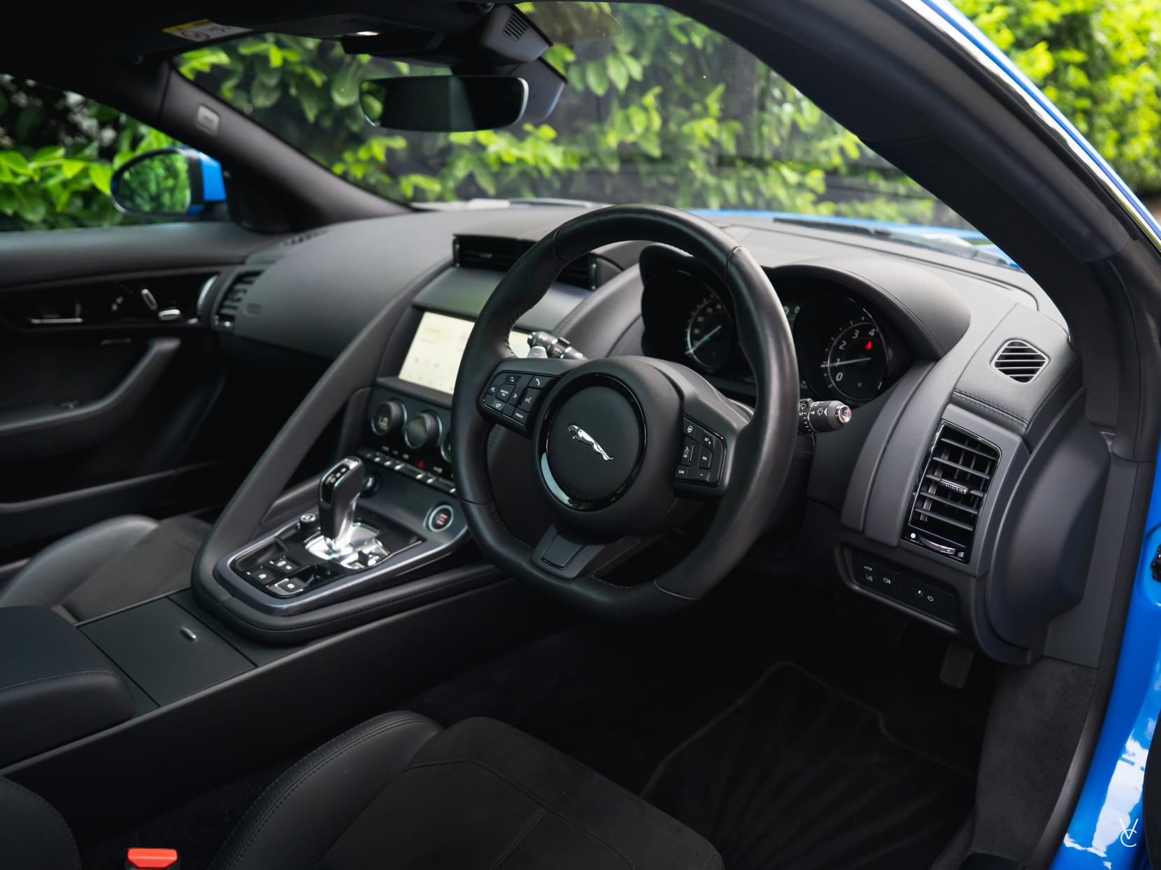 Jaguar F-Type 2.0i GPF R-Dynamic Coupe 2dr Petrol Auto Euro 6 (s/s) (300 ps)
