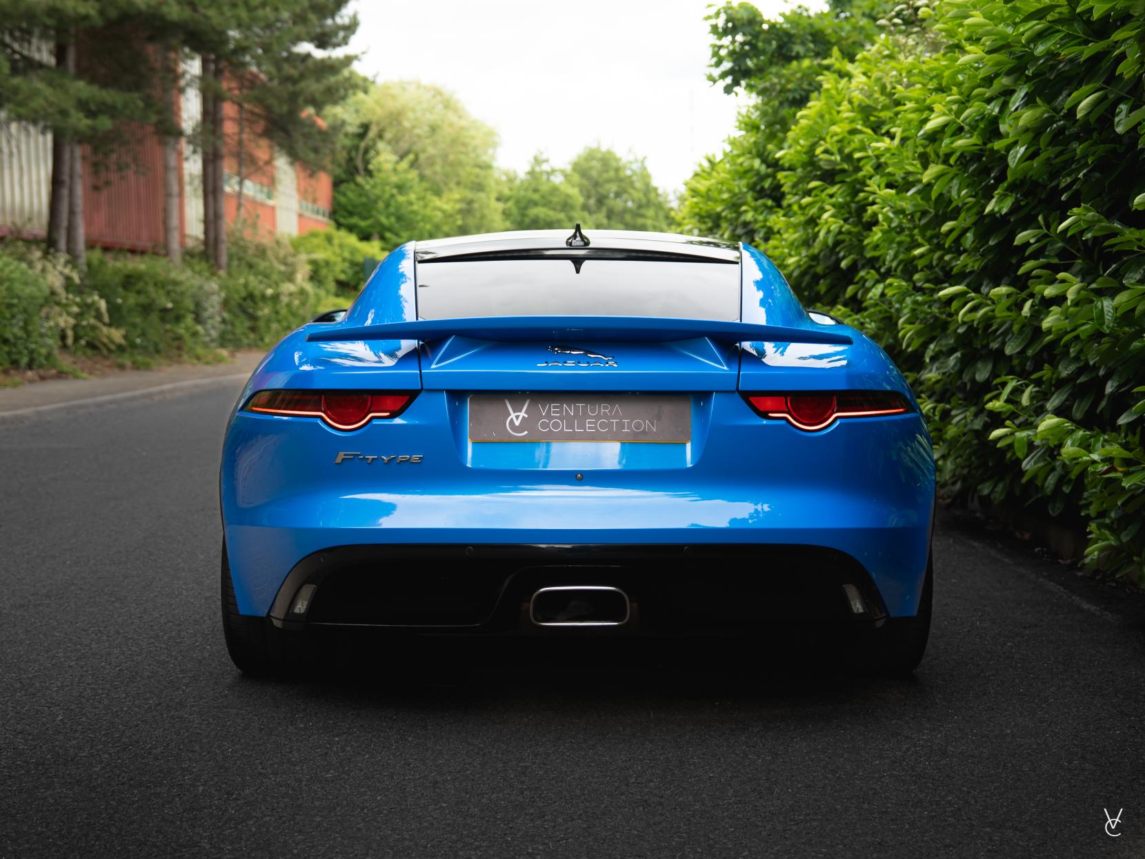 Jaguar F-Type 2.0i GPF R-Dynamic Coupe 2dr Petrol Auto Euro 6 (s/s) (300 ps)