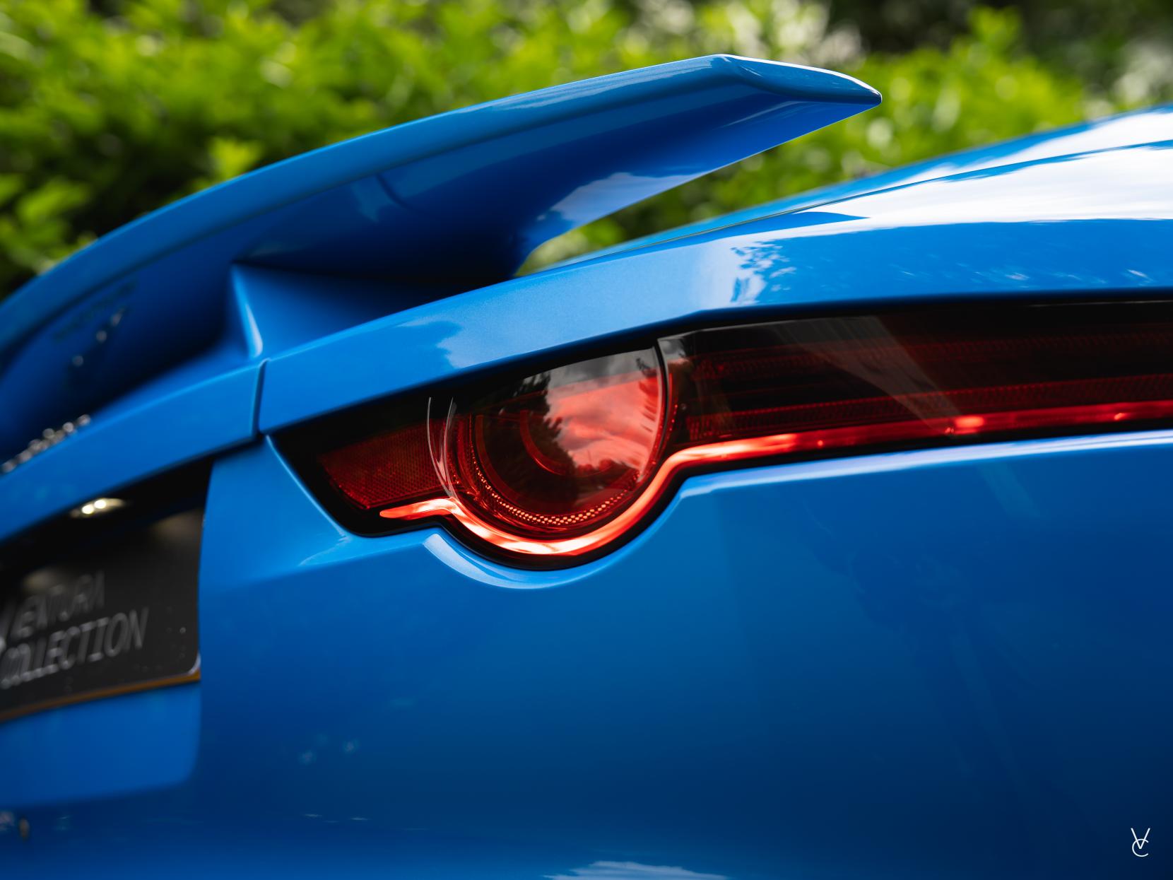 Jaguar F-Type 2.0i GPF R-Dynamic Coupe 2dr Petrol Auto Euro 6 (s/s) (300 ps)