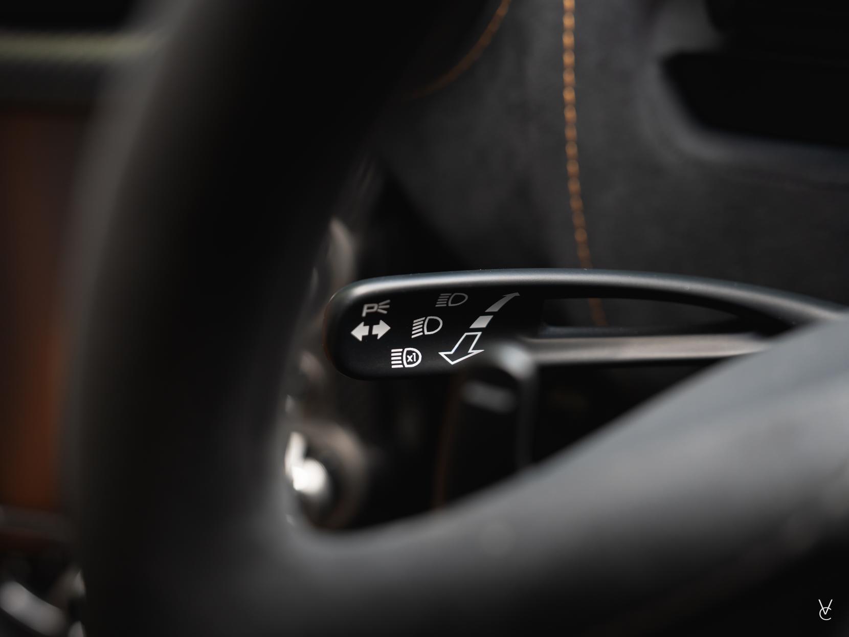 McLaren 720S 4.0T V8 Coupe 2dr Petrol SSG Euro 6 (s/s) (720 ps)