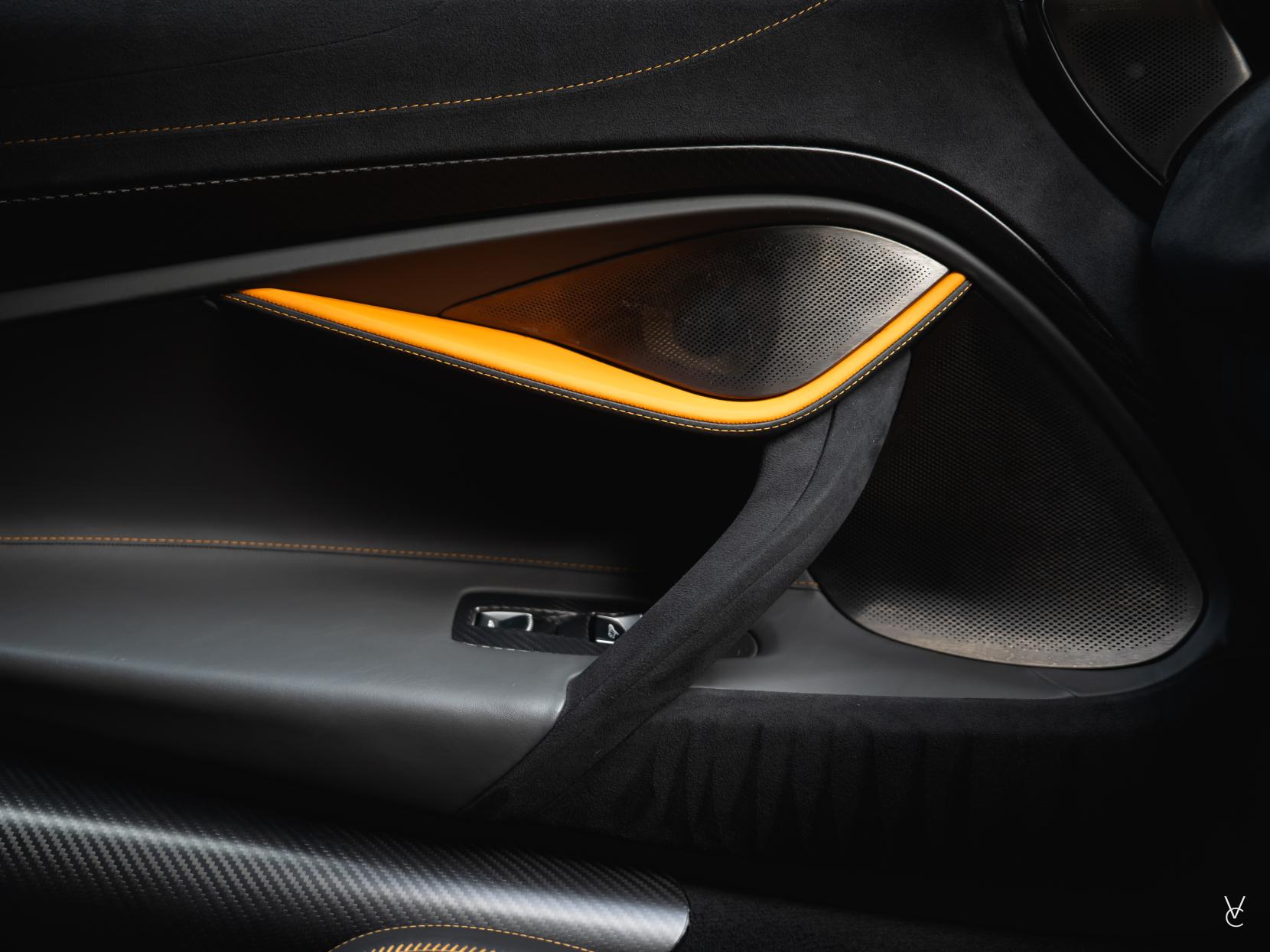McLaren 720S 4.0T V8 Coupe 2dr Petrol SSG Euro 6 (s/s) (720 ps)