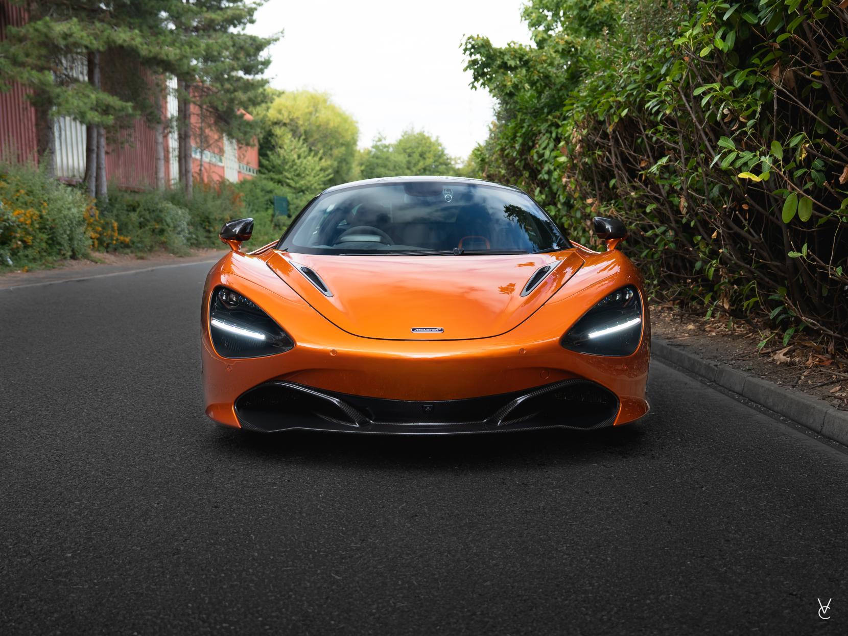 McLaren 720S 4.0T V8 Coupe 2dr Petrol SSG Euro 6 (s/s) (720 ps)