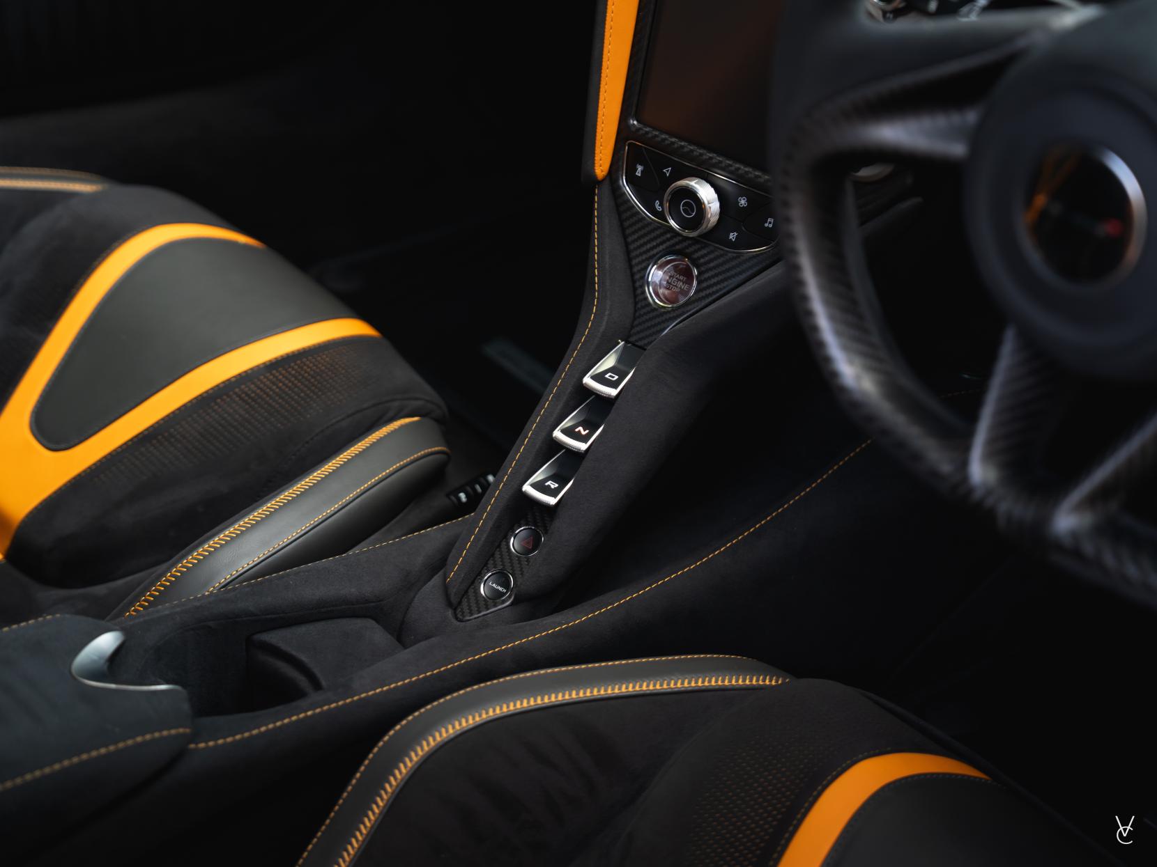 McLaren 720S 4.0T V8 Coupe 2dr Petrol SSG Euro 6 (s/s) (720 ps)