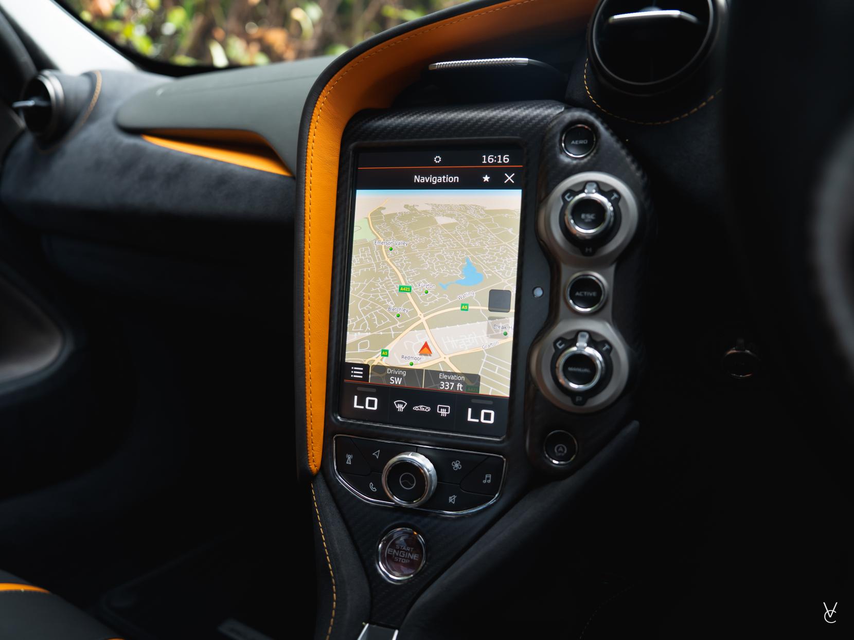 McLaren 720S 4.0T V8 Coupe 2dr Petrol SSG Euro 6 (s/s) (720 ps)