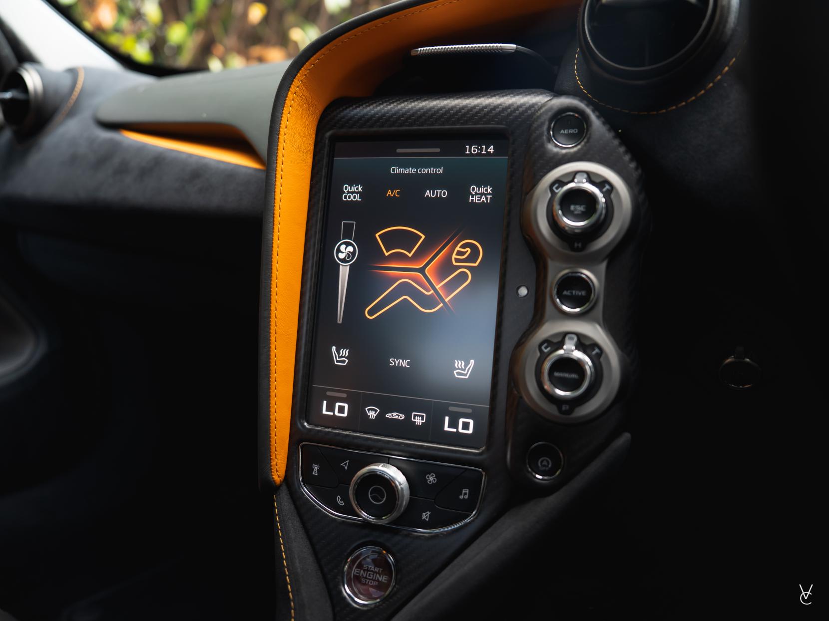 McLaren 720S 4.0T V8 Coupe 2dr Petrol SSG Euro 6 (s/s) (720 ps)