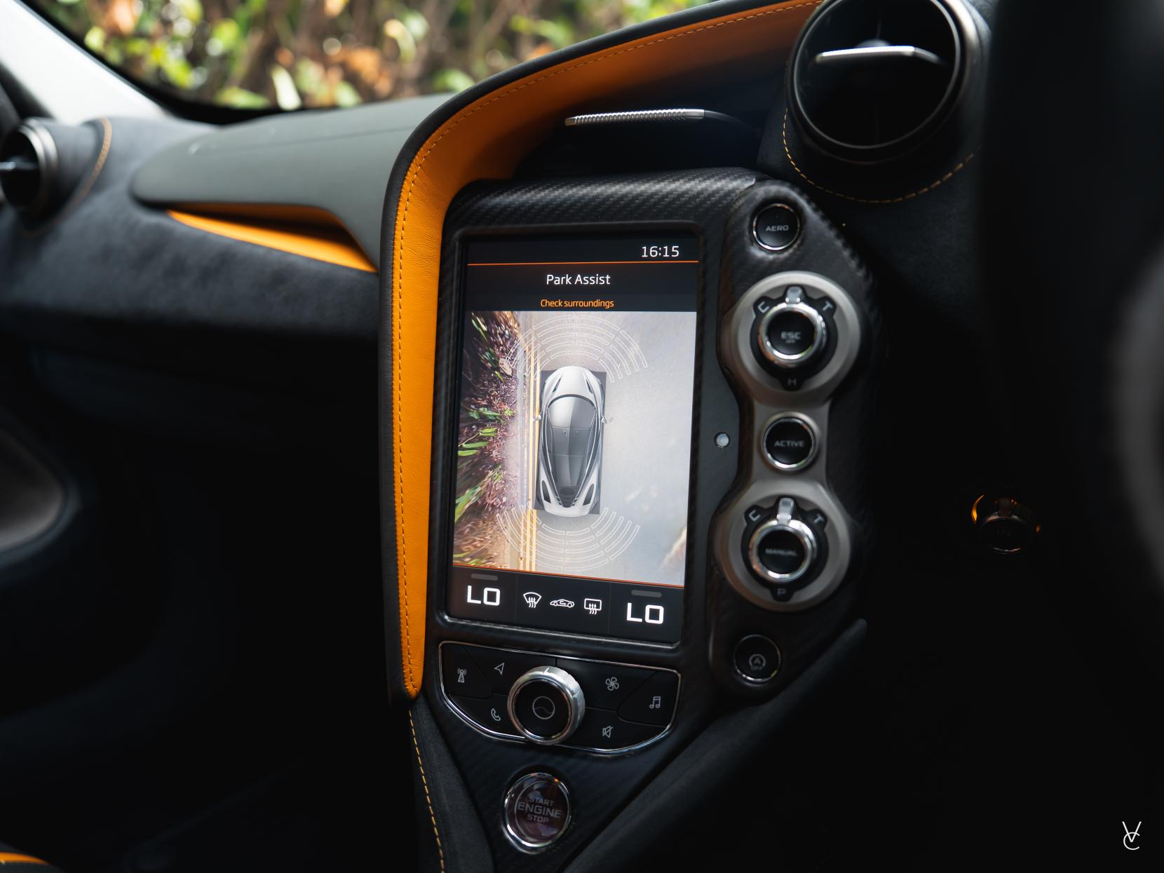McLaren 720S 4.0T V8 Coupe 2dr Petrol SSG Euro 6 (s/s) (720 ps)