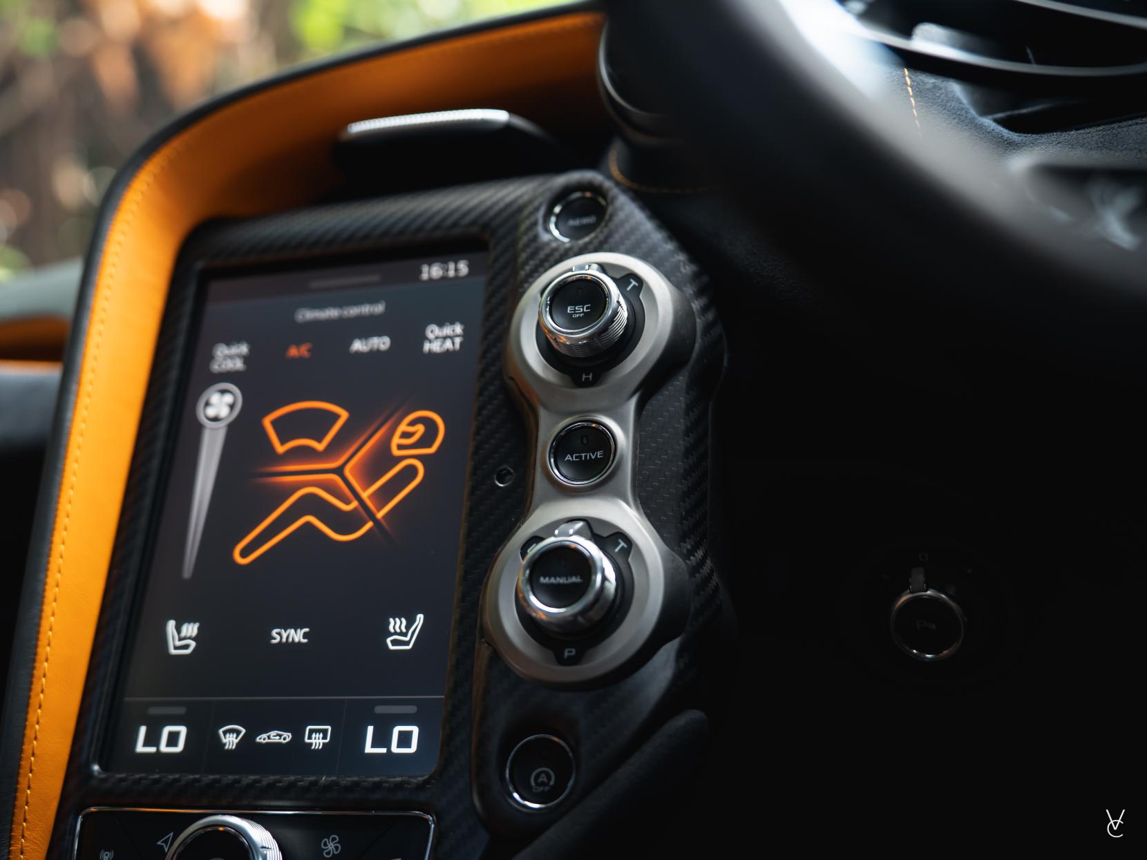 McLaren 720S 4.0T V8 Coupe 2dr Petrol SSG Euro 6 (s/s) (720 ps)