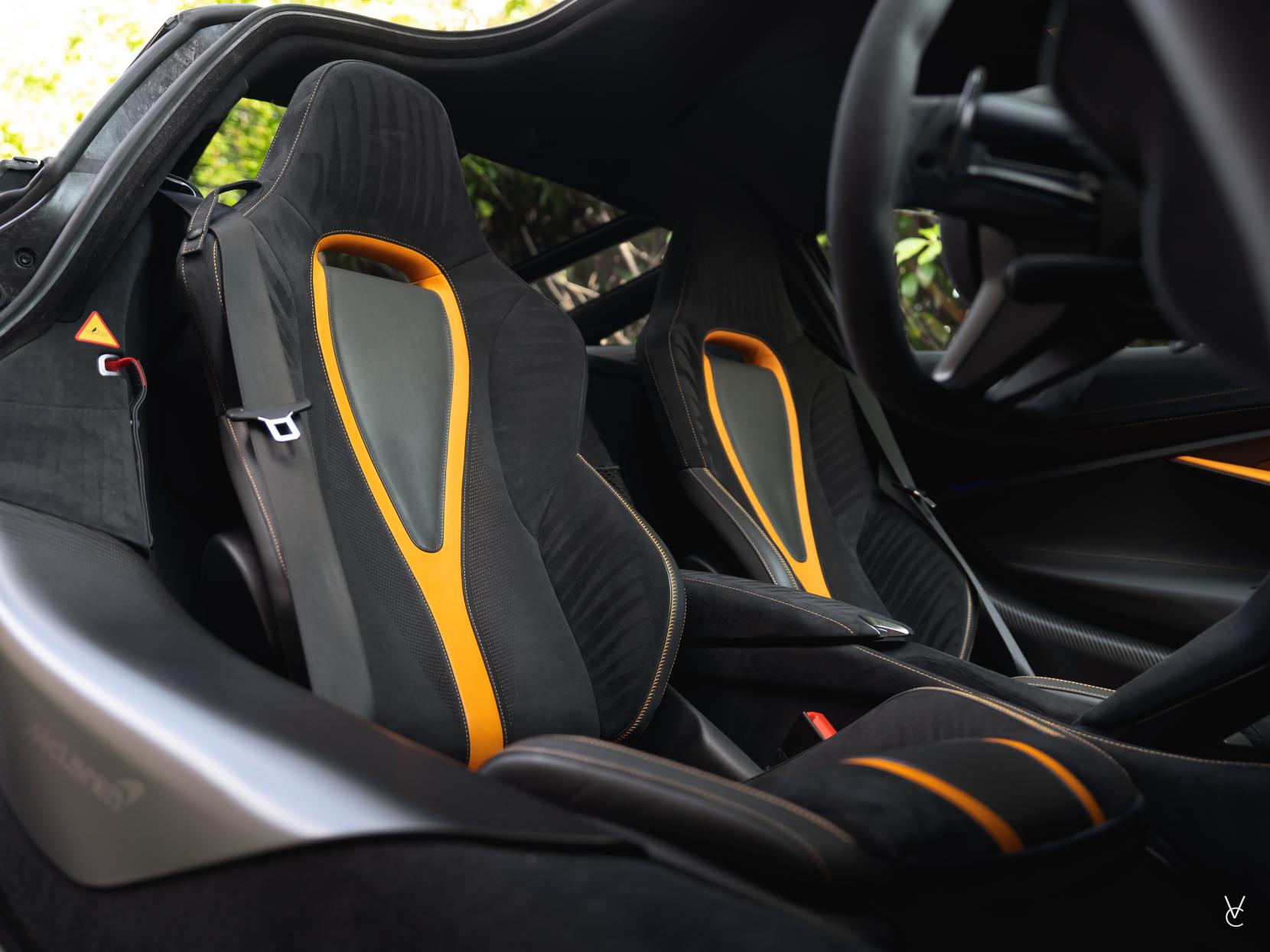 McLaren 720S 4.0T V8 Coupe 2dr Petrol SSG Euro 6 (s/s) (720 ps)