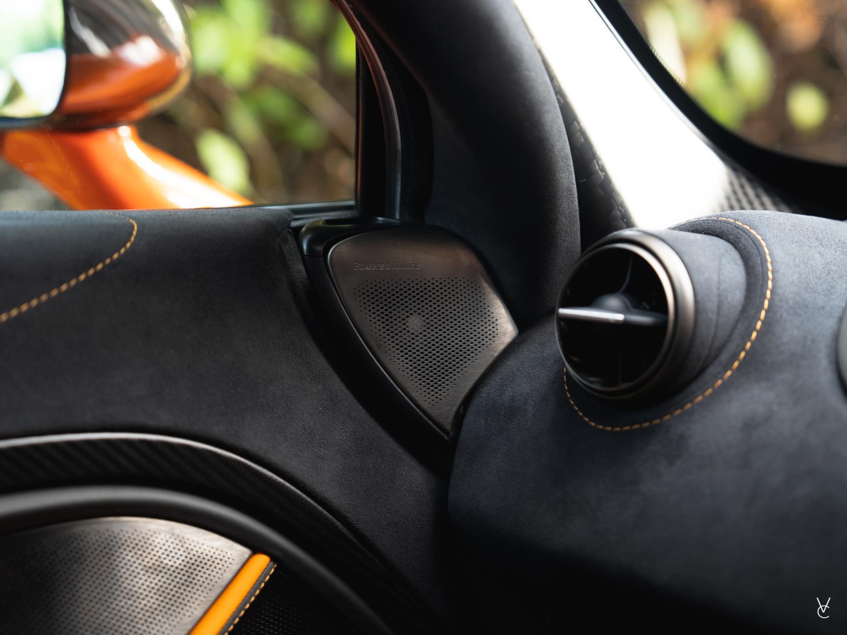 McLaren 720S 4.0T V8 Coupe 2dr Petrol SSG Euro 6 (s/s) (720 ps)