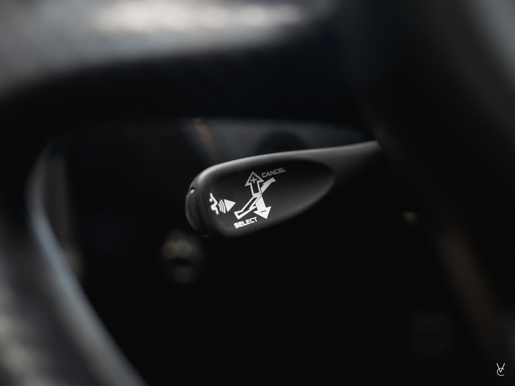McLaren 720S 4.0T V8 Coupe 2dr Petrol SSG Euro 6 (s/s) (720 ps)