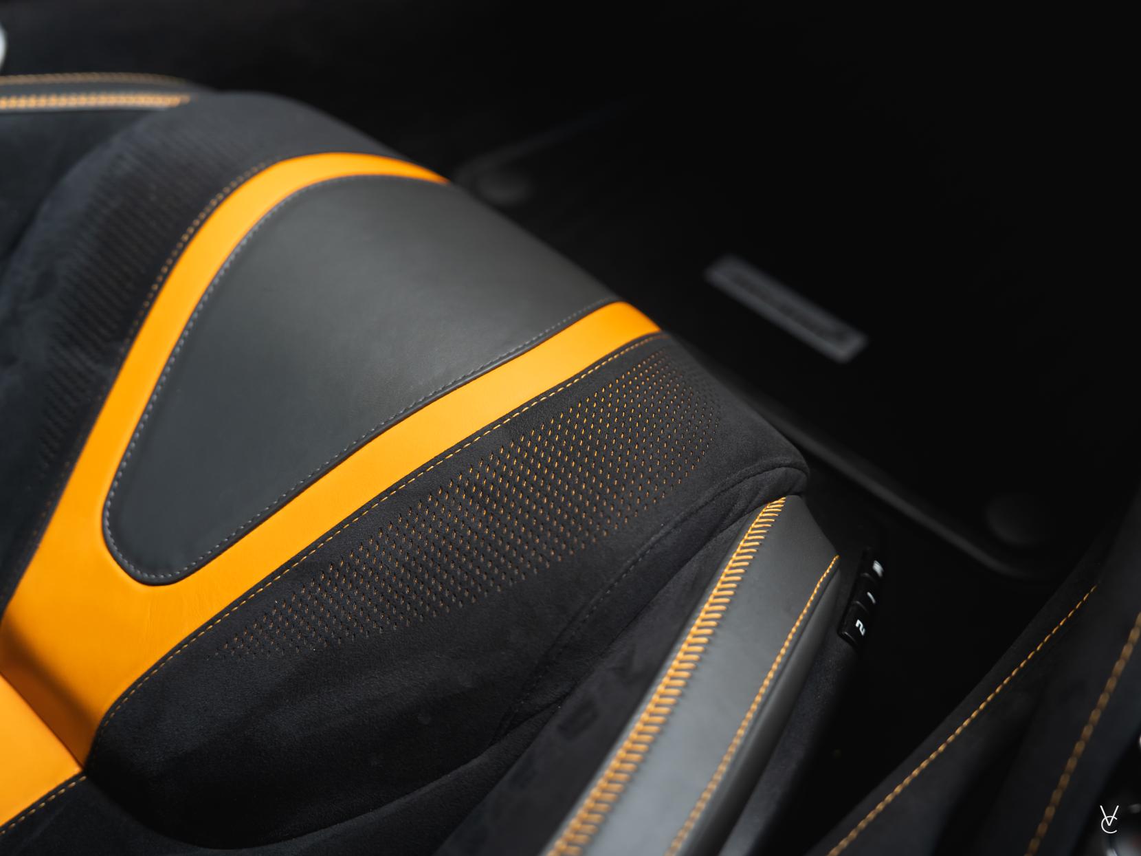McLaren 720S 4.0T V8 Coupe 2dr Petrol SSG Euro 6 (s/s) (720 ps)