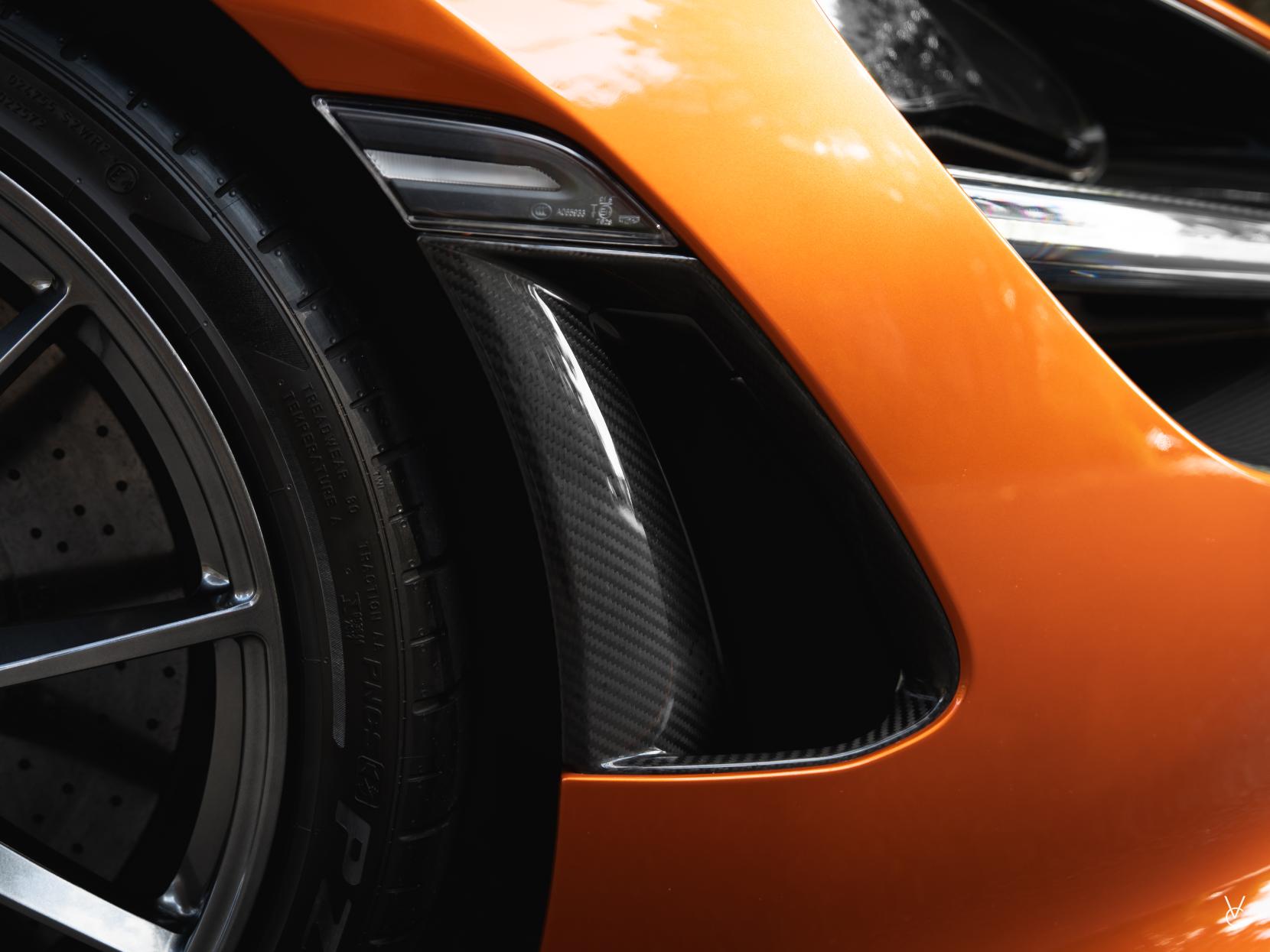 McLaren 720S 4.0T V8 Coupe 2dr Petrol SSG Euro 6 (s/s) (720 ps)