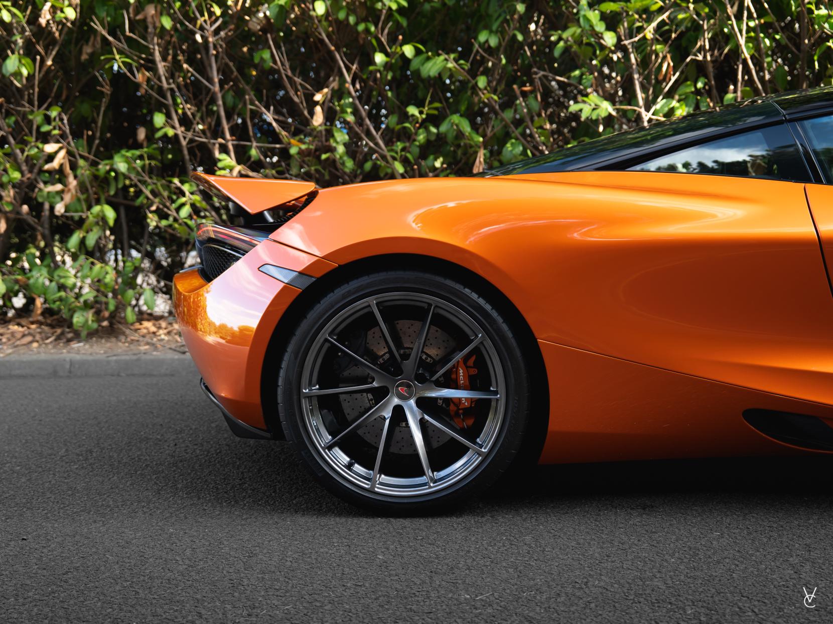 McLaren 720S 4.0T V8 Coupe 2dr Petrol SSG Euro 6 (s/s) (720 ps)