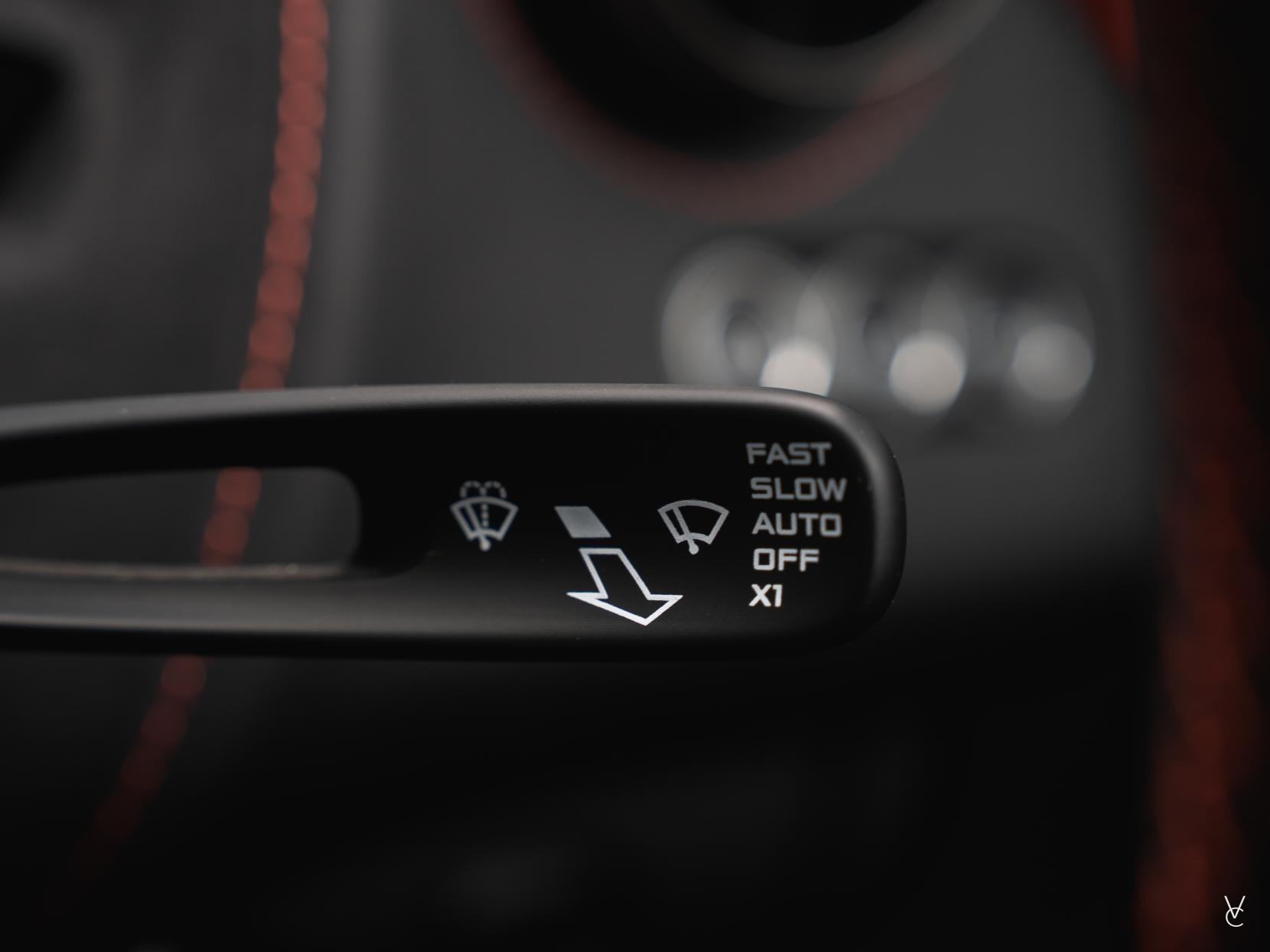 McLaren 720S 4.0T V8 Coupe 2dr Petrol SSG Euro 6 (s/s) (720 ps)