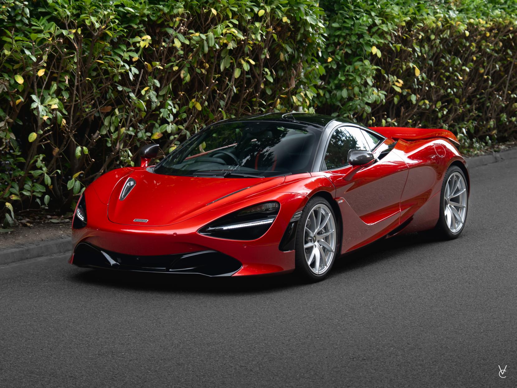 McLaren 720S 4.0T V8 Coupe 2dr Petrol SSG Euro 6 (s/s) (720 ps)