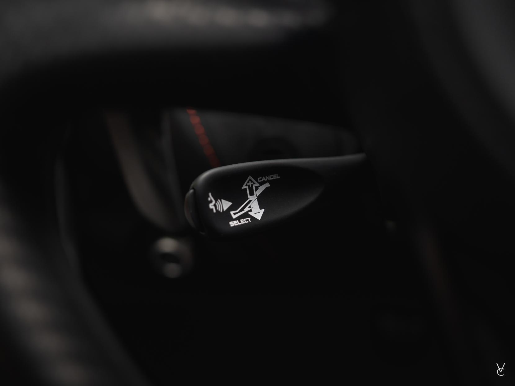 McLaren 720S 4.0T V8 Coupe 2dr Petrol SSG Euro 6 (s/s) (720 ps)