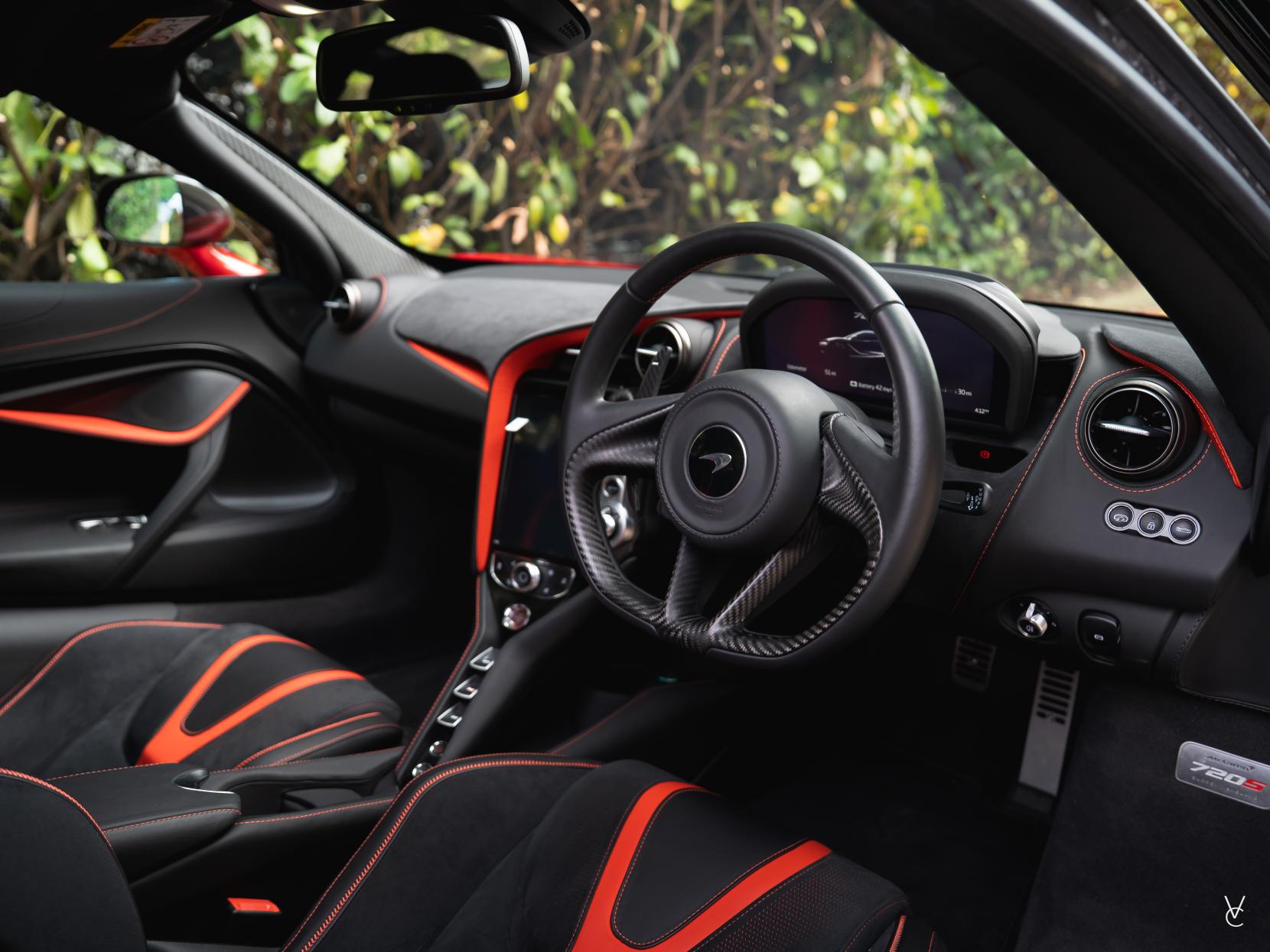 McLaren 720S 4.0T V8 Coupe 2dr Petrol SSG Euro 6 (s/s) (720 ps)