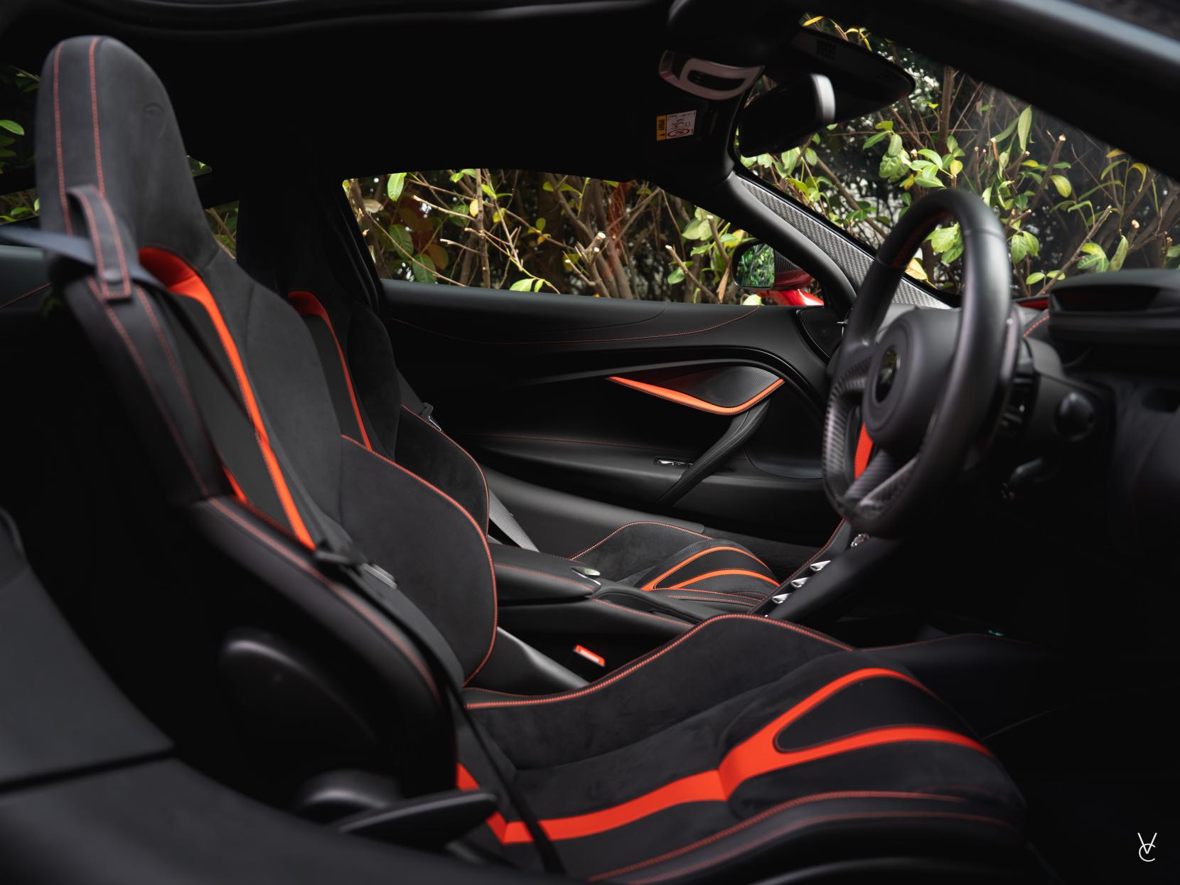 McLaren 720S 4.0T V8 Coupe 2dr Petrol SSG Euro 6 (s/s) (720 ps)