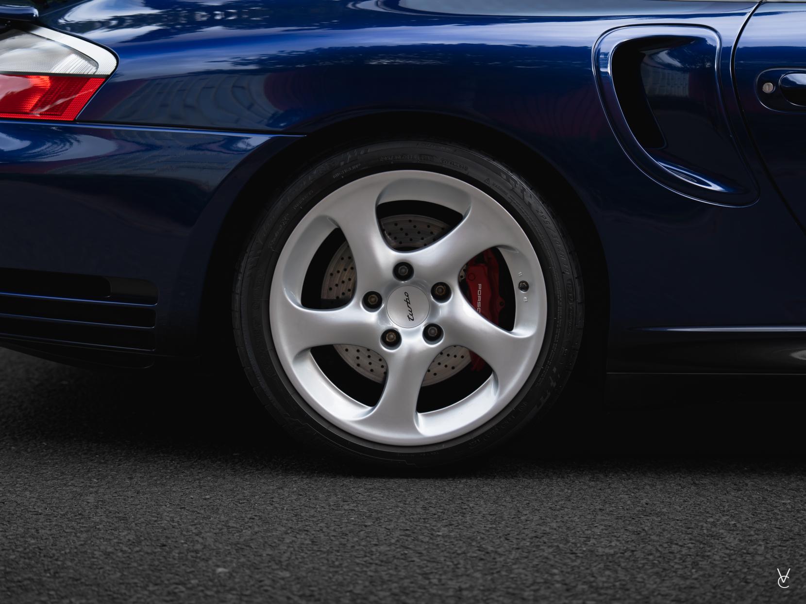 Porsche 911 3.6 996 Turbo Coupe 2dr Petrol Tiptronic S AWD (339 g/km, 414 bhp)