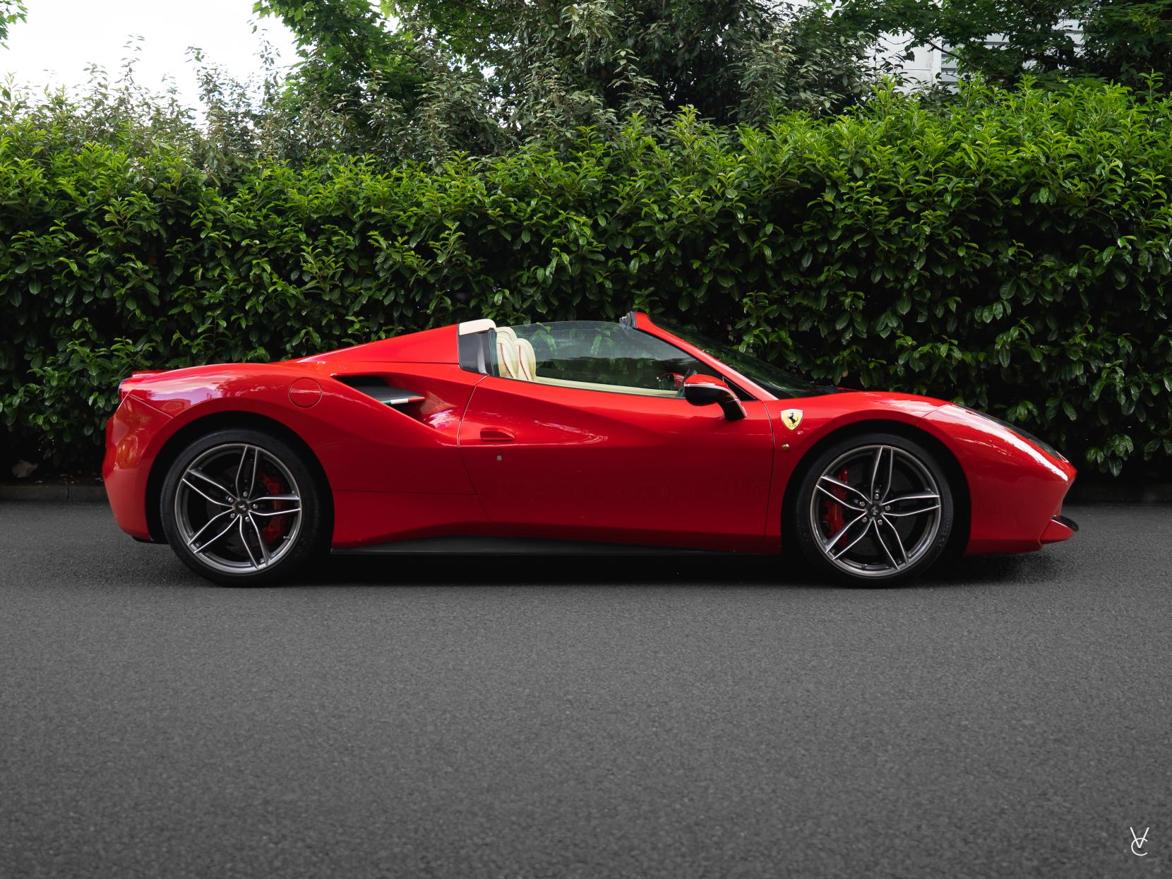 Ferrari 488 3.9T V8 Spider 2dr Petrol F1 DCT Euro 6 (s/s) (670 ps)