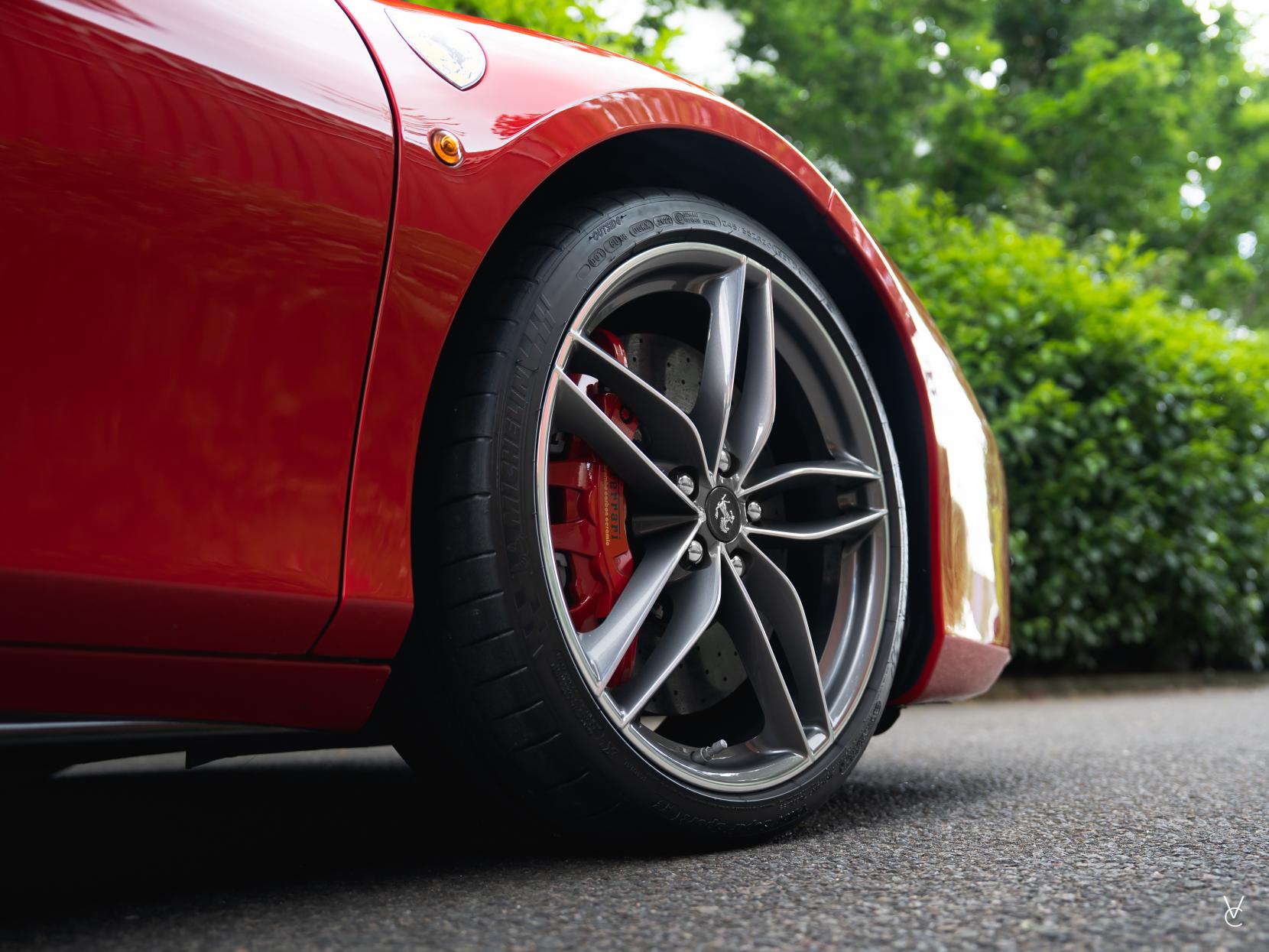 Ferrari 488 3.9T V8 Spider 2dr Petrol F1 DCT Euro 6 (s/s) (670 ps)